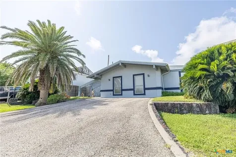 189 Driftwood Drive City By The Sea TX 78336
