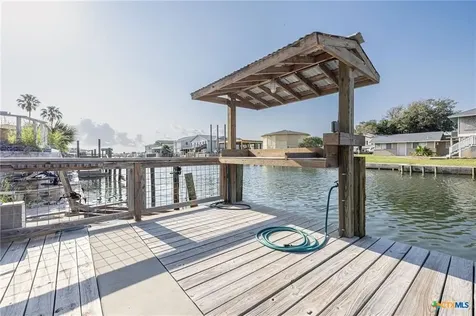 189 Driftwood Drive City By The Sea TX 78336