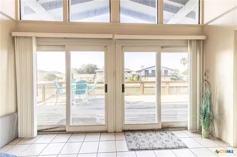 189 Driftwood Drive City By The Sea TX 78336