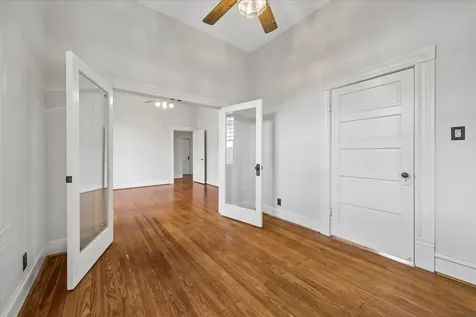 1846 Arlington Street Houston TX 77008