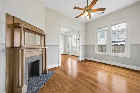 1846 Arlington Street Houston TX 77008