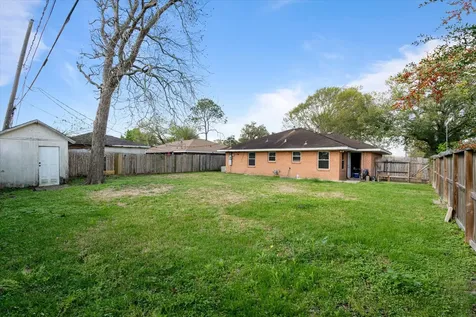 2423 Metz Street Houston TX 77034