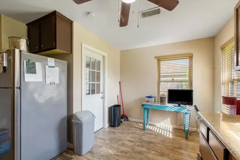 2423 Metz Street Houston TX 77034