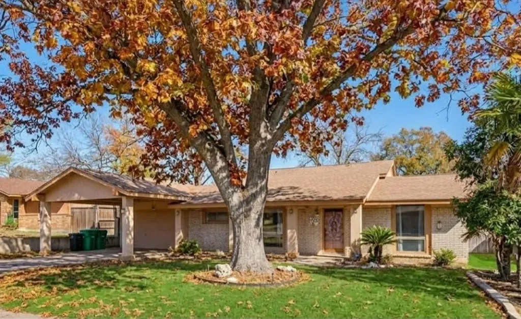 611 Colwyn Pass San Antonio TX 78216