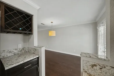 18511 Egret Bay Boulevard 511 Webster TX 77058