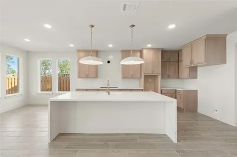 1922 Keen Street Montgomery TX 77316