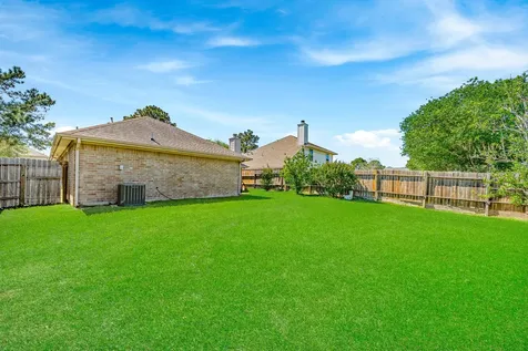 7118 Meadow Hawk Court Houston TX 77041