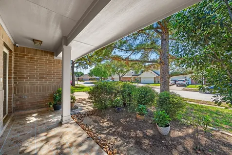 7118 Meadow Hawk Court Houston TX 77041