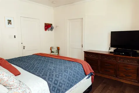 5018 Avenue P Galveston TX 77551