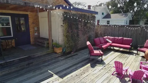 5018 Avenue P Galveston TX 77551