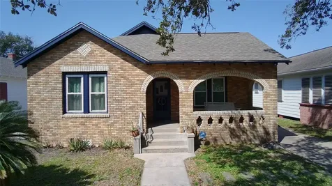 5018 Avenue P Galveston TX 77551