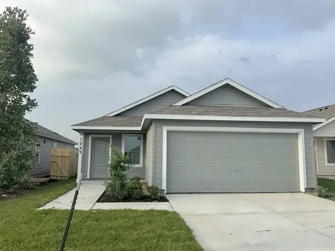 1223 Charlotte Way Wharton TX 77488