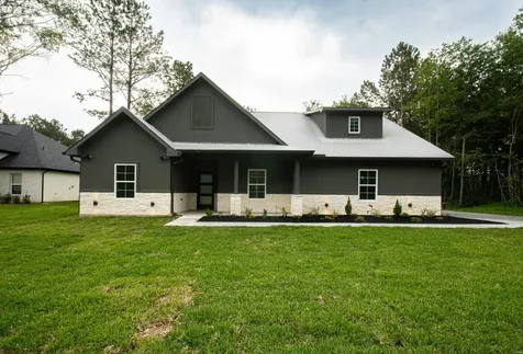 1865 Road 66116 Dayton TX 77535