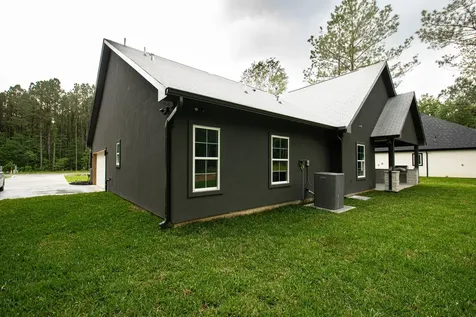 1865 Road 66116 Dayton TX 77535