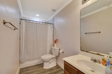 19015 Remington Bend Drive Houston TX 77073