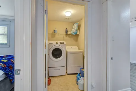19015 Remington Bend Drive Houston TX 77073
