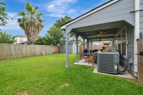 19015 Remington Bend Drive Houston TX 77073