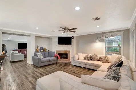 19015 Remington Bend Drive Houston TX 77073