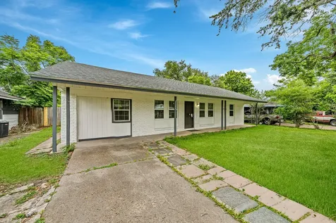 5859 Flamingo Drive Houston TX 77033