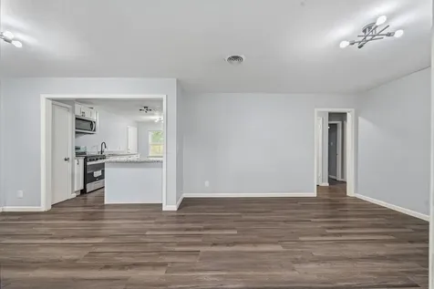 5859 Flamingo Drive Houston TX 77033