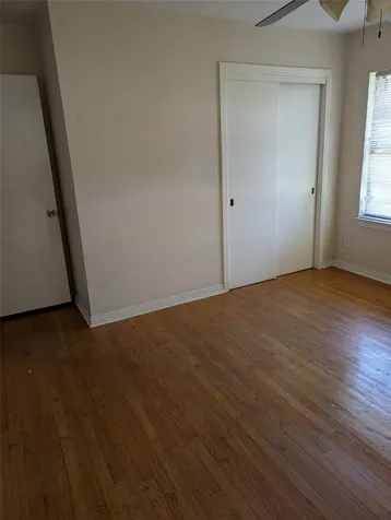 146 W Brenda Street Houston TX 77076