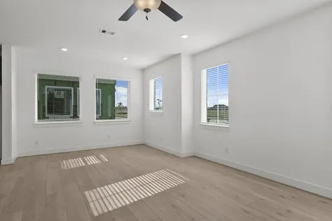 5235 Palo Verde Drive Iowa Colony TX 77578