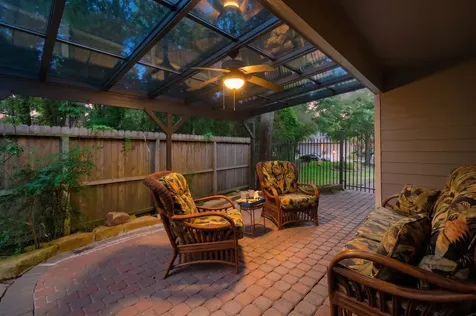194 W Kentwick Place Conroe TX 77384