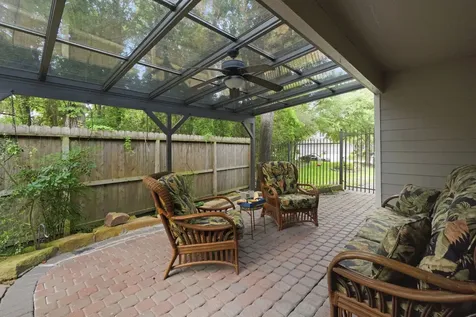 194 W Kentwick Place Conroe TX 77384