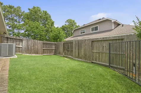 194 W Kentwick Place Conroe TX 77384