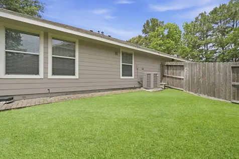 194 W Kentwick Place Conroe TX 77384