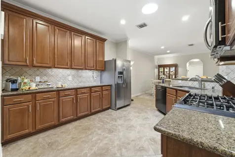 194 W Kentwick Place Conroe TX 77384
