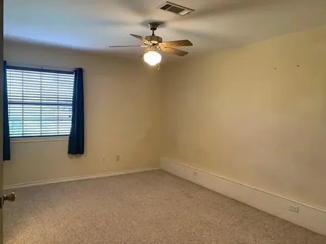 1922 20th Street Huntsville TX 77340