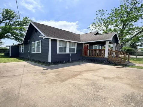 5302 Clay Street Houston TX 77023