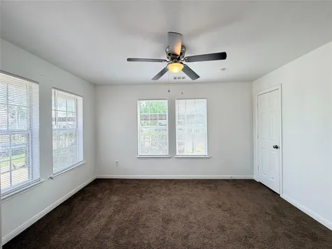 5302 Clay Street Houston TX 77023