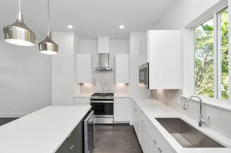 4721 Independence Heights Lane Houston TX 77018
