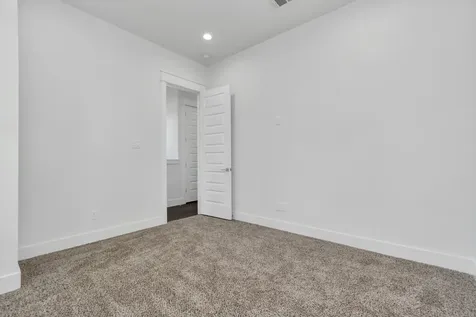 4721 Independence Heights Lane Houston TX 77018
