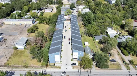 4721 Independence Heights Lane Houston TX 77018
