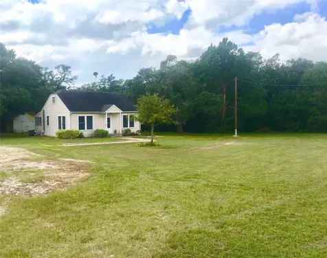 4700 Fm 2502 Road Burton TX 77835