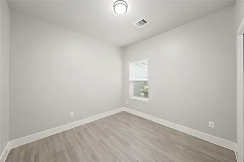 505 Carl Street Houston TX 77009