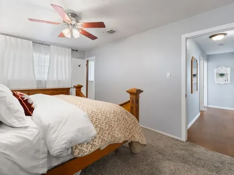 90 Live Oak Van Vleck TX 77482