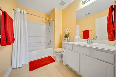 2224 Shady Pine Drive Conroe TX 77301