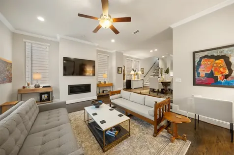 6005 Kansas Street B Houston TX 77007