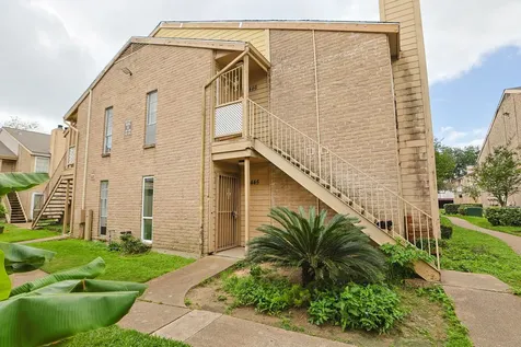 10211 Sugar Branch Drive 445 Houston TX 77036