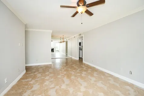 10211 Sugar Branch Drive 445 Houston TX 77036