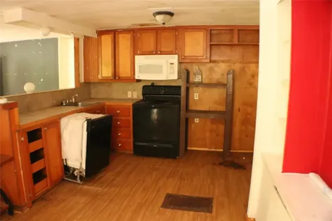 3 Michael Street Huntsville TX 77320