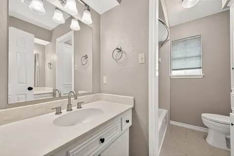 4003 W Valley Drive Missouri City TX 77459