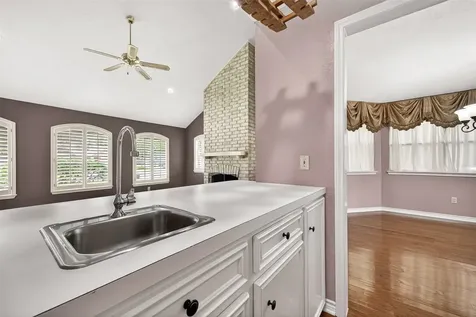 4003 W Valley Drive Missouri City TX 77459