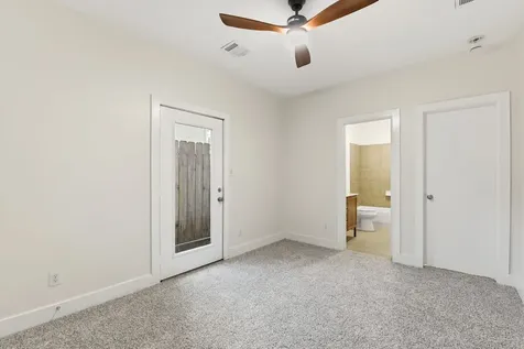 2028 Tuam Street Houston TX 77004