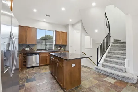 2028 Tuam Street Houston TX 77004
