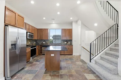 2028 Tuam Street Houston TX 77004